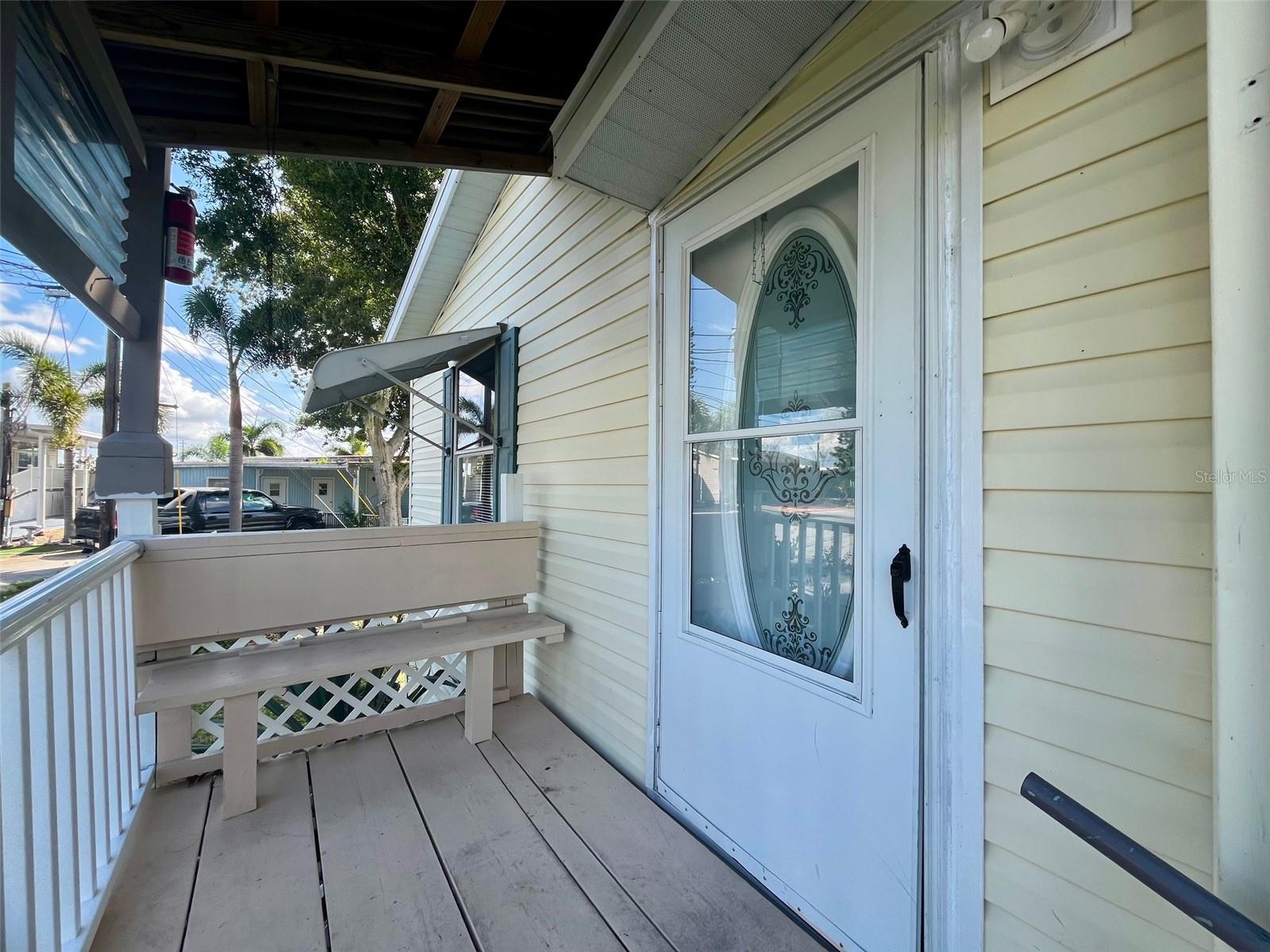 1322 LIVE OAK PARKWAY