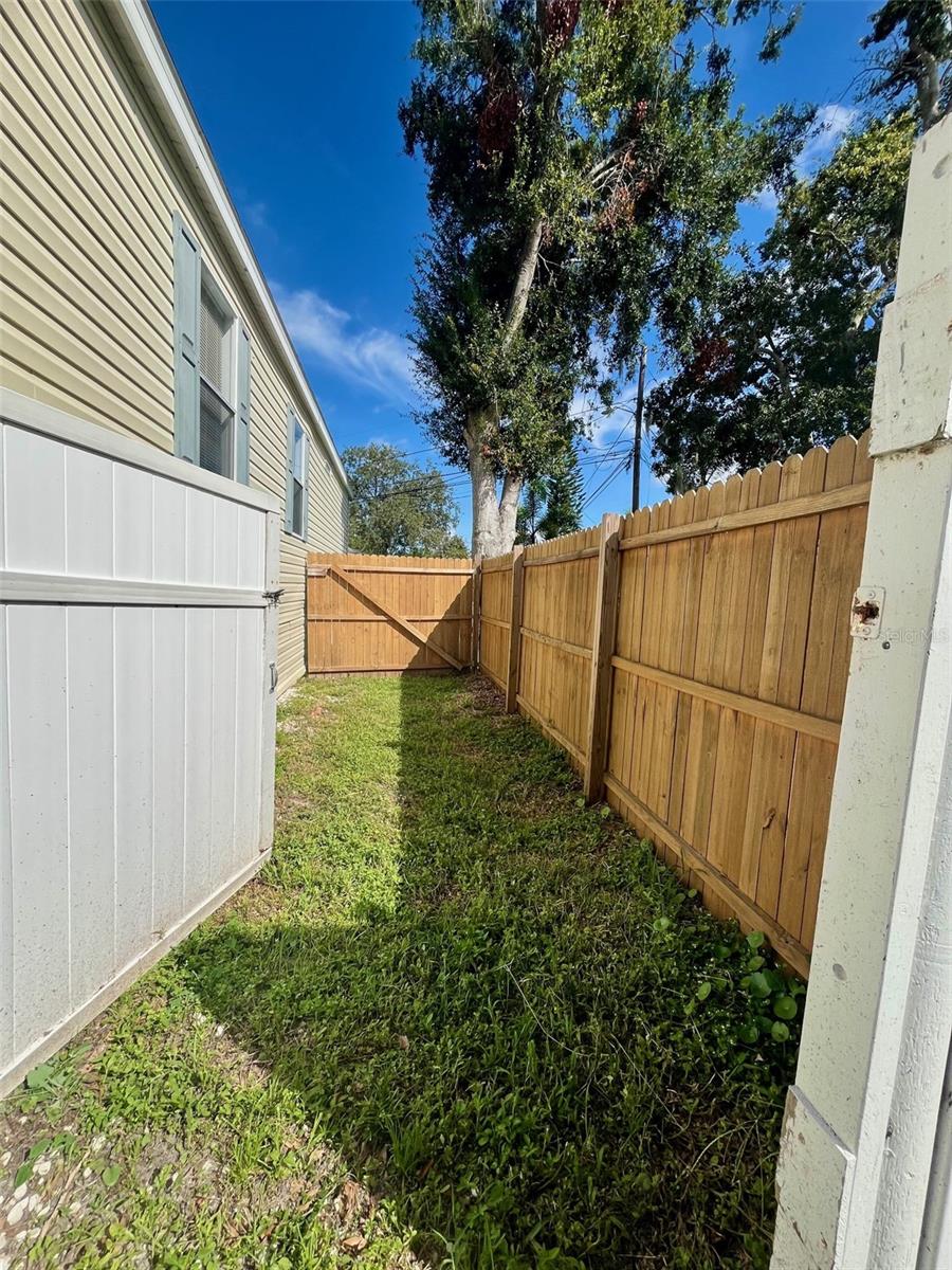 LEISURE LAKE VILLAGE CONDO - Residential