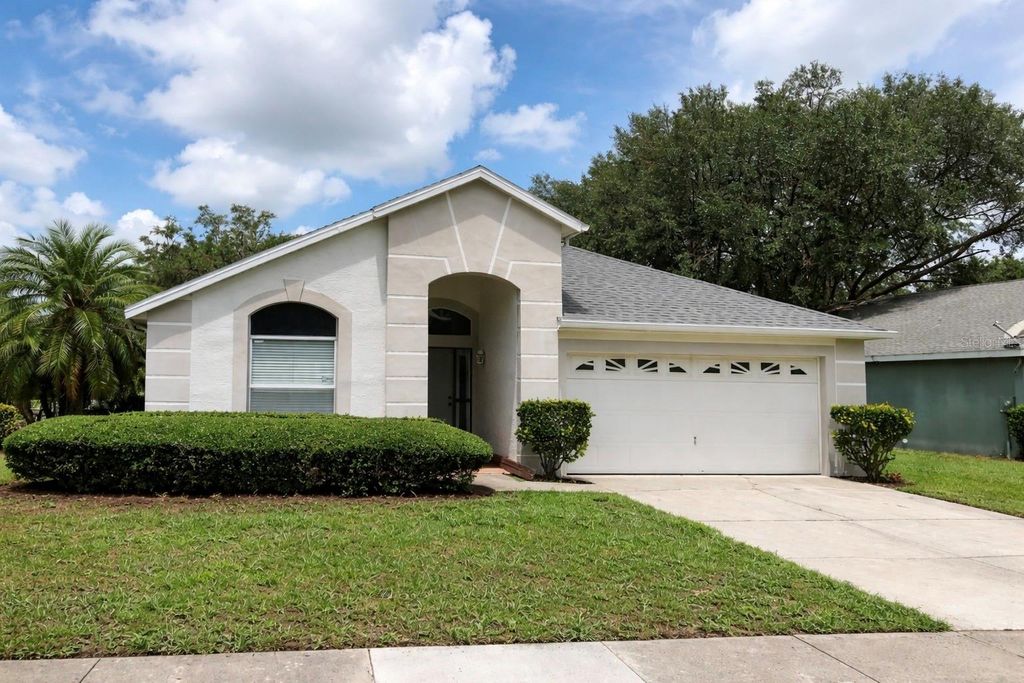 Photo of 3702 Pickwick Drive, Orlando, FL 32817 (MLS # A4681797)