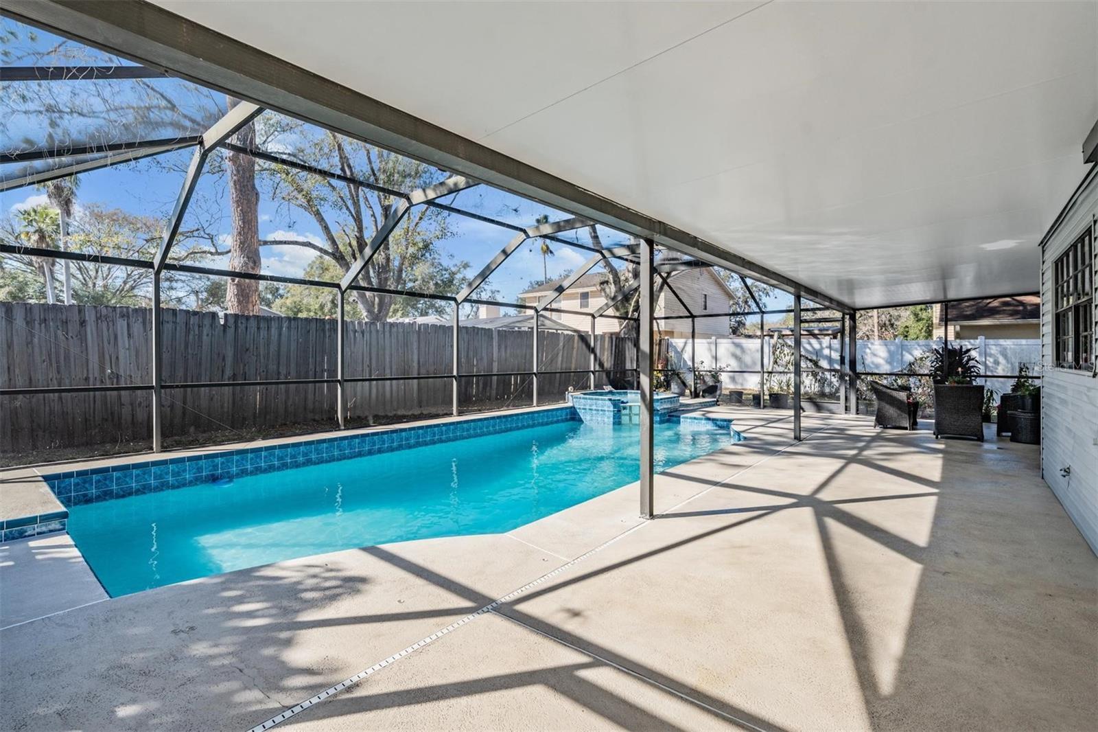 RAINTREE TERRACE SUB W - Residential