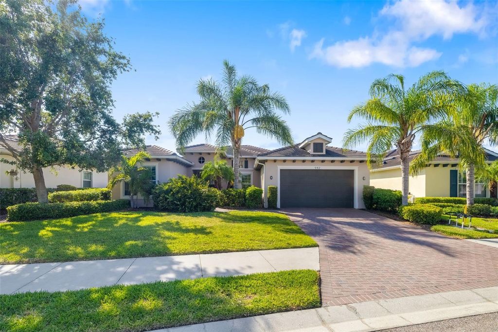 Photo of 942 Preservation Street, Bradenton, FL 34208 (MLS # A4633501)