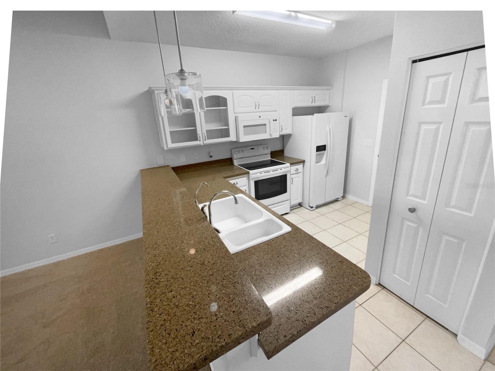 RADISON I CONDO - Residential