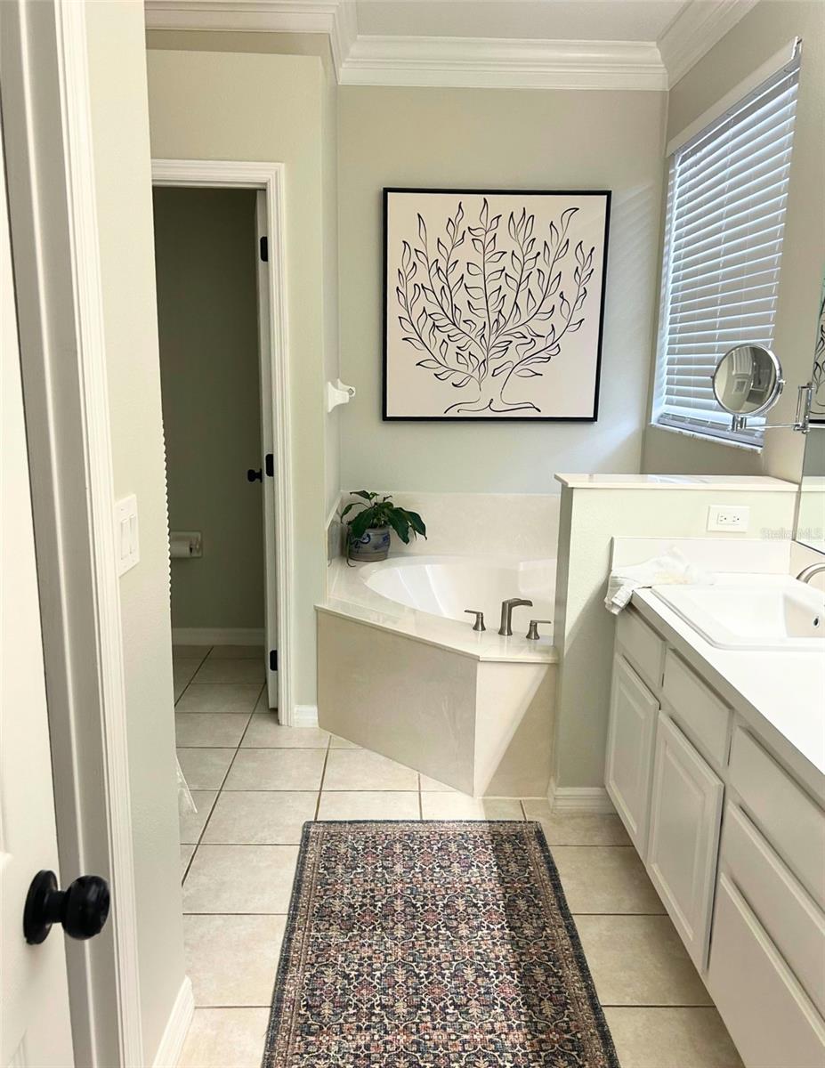 WOODBRIDGE LAKES UNIT 1 - Residential