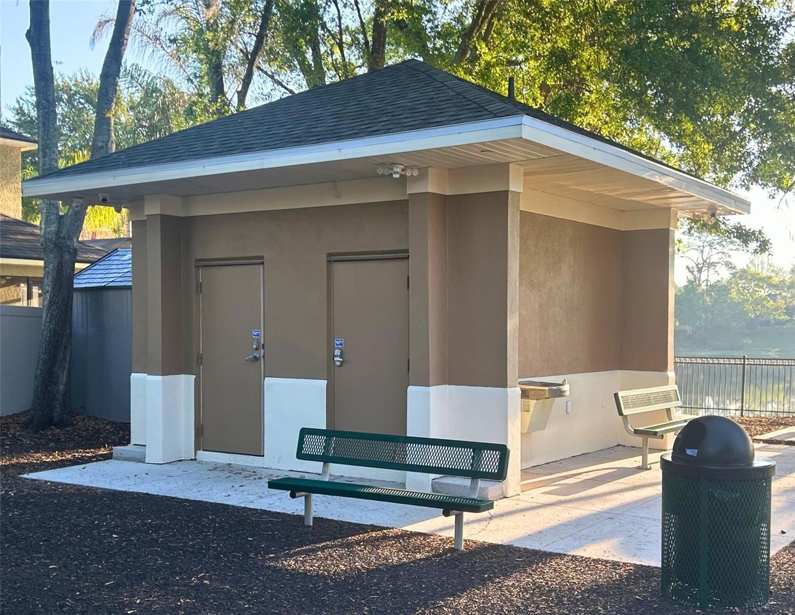 WOODBRIDGE LAKES UNIT 1 - Residential