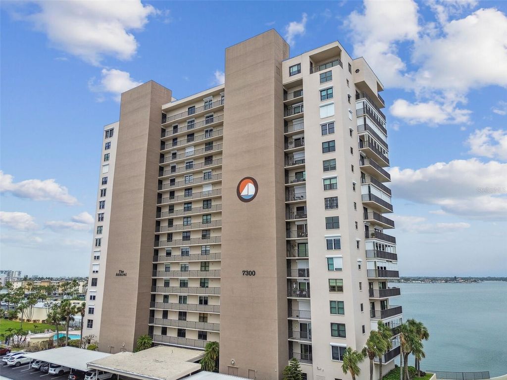 Photo of 7300 Sun Island Drive S #1705, South Pasadena, FL 33707 (MLS # TB8362424)