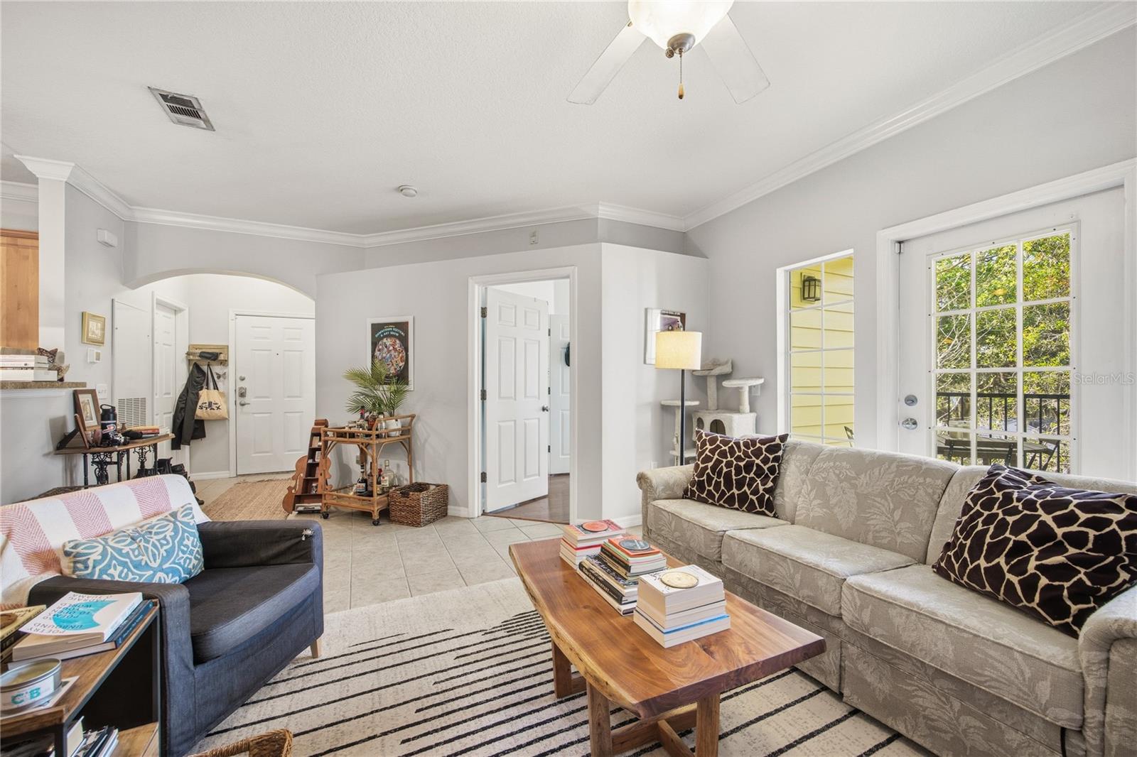 CAMPUS VIEW - Residential