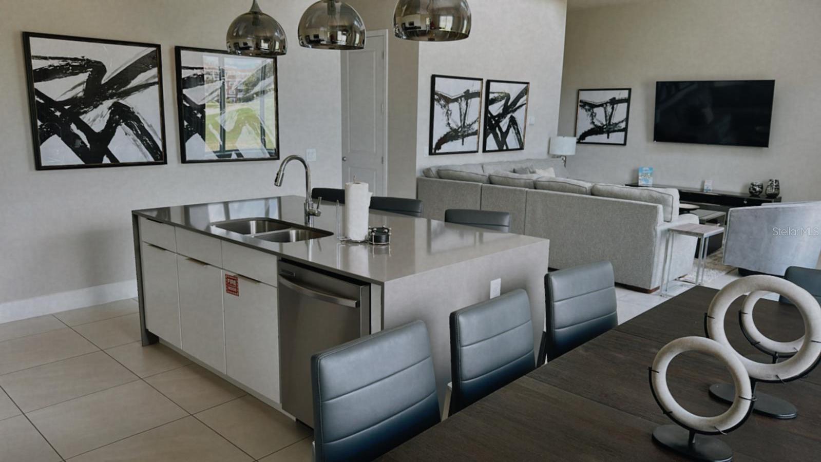 SPECTRUM AT REUNION CONDO PH 8A & 8B - Residential Lease