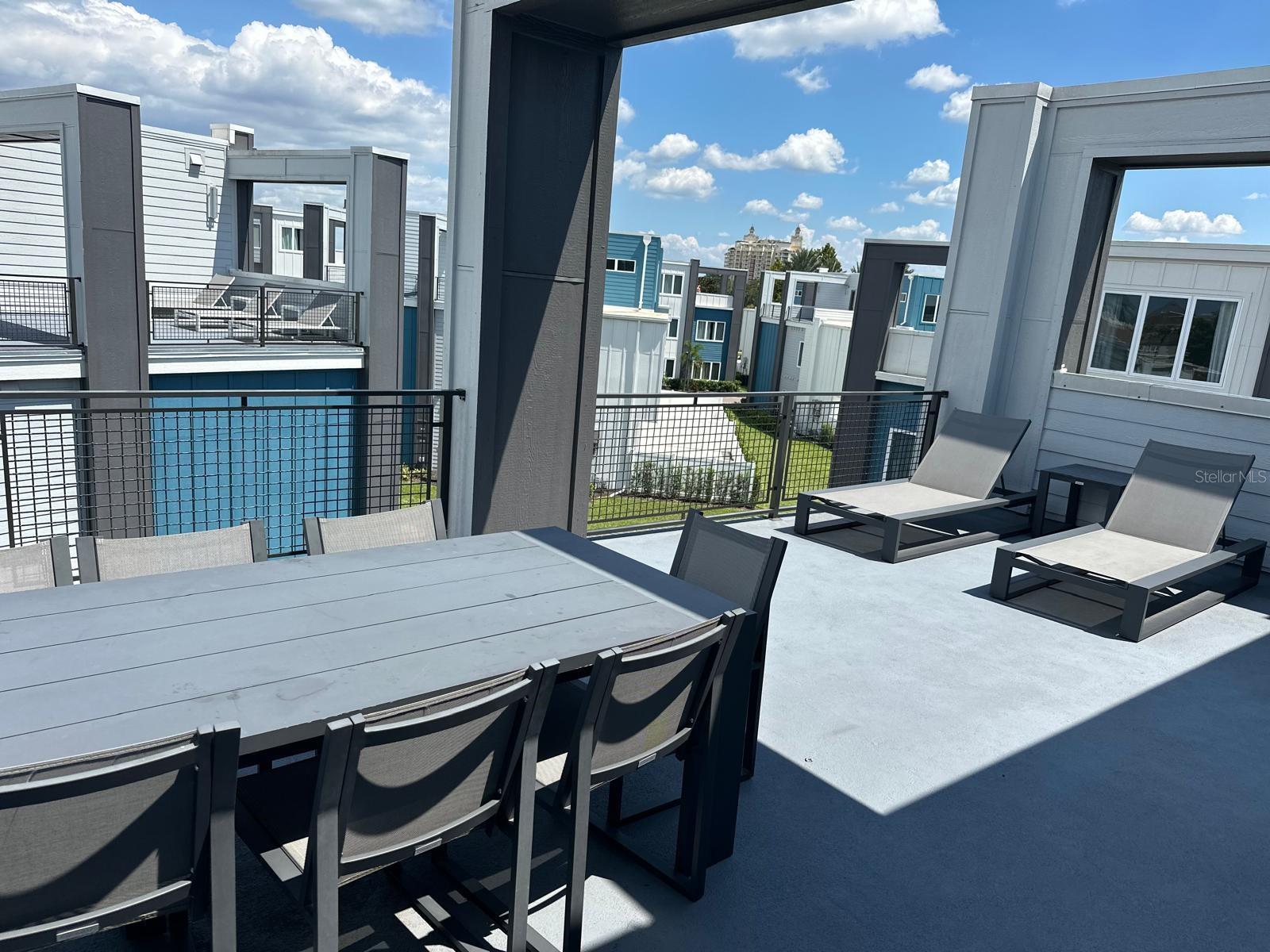 SPECTRUM AT REUNION CONDO PH 8A & 8B - Residential Lease