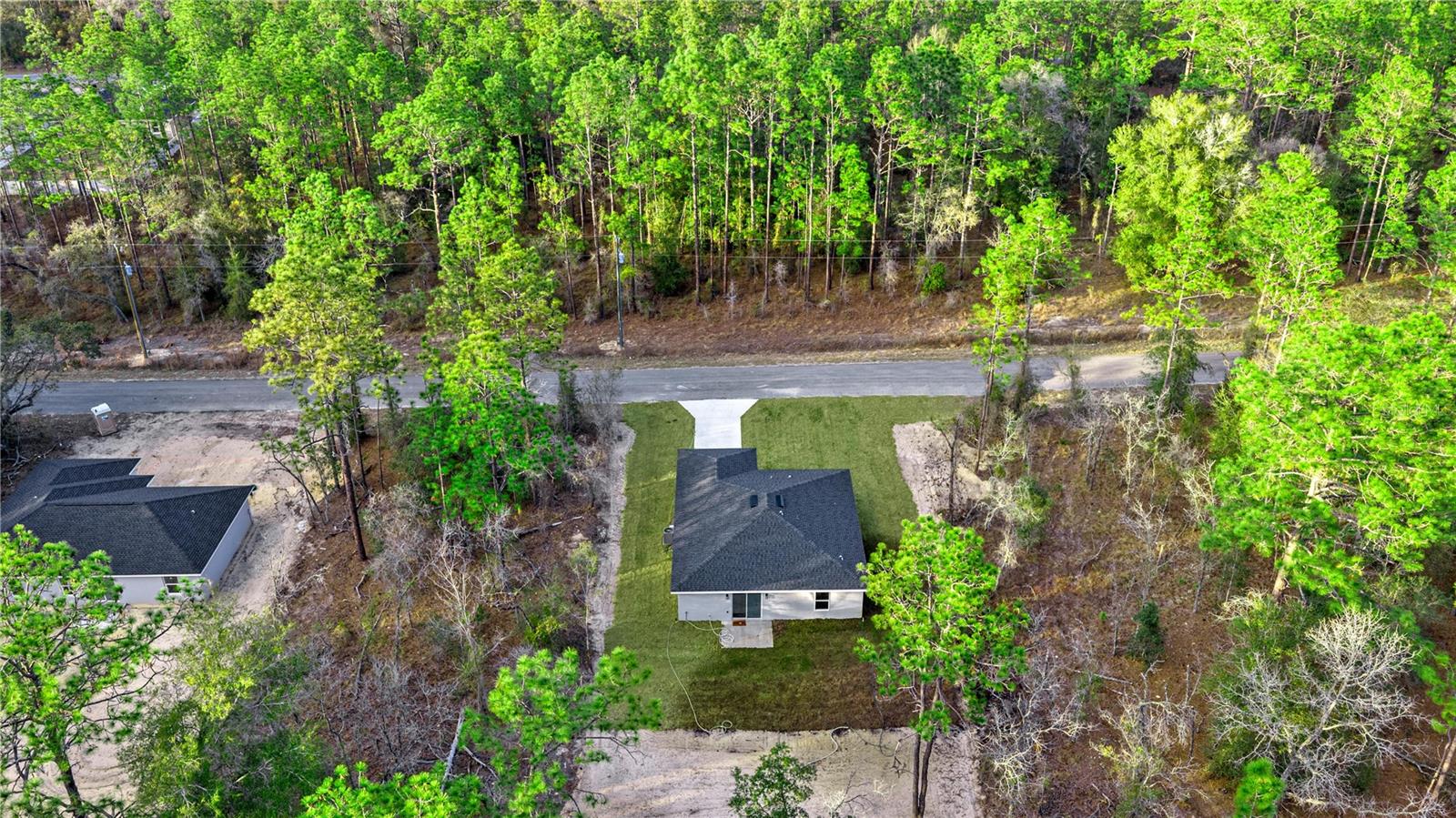 RAINBOW LAKES ESTATE - Residential