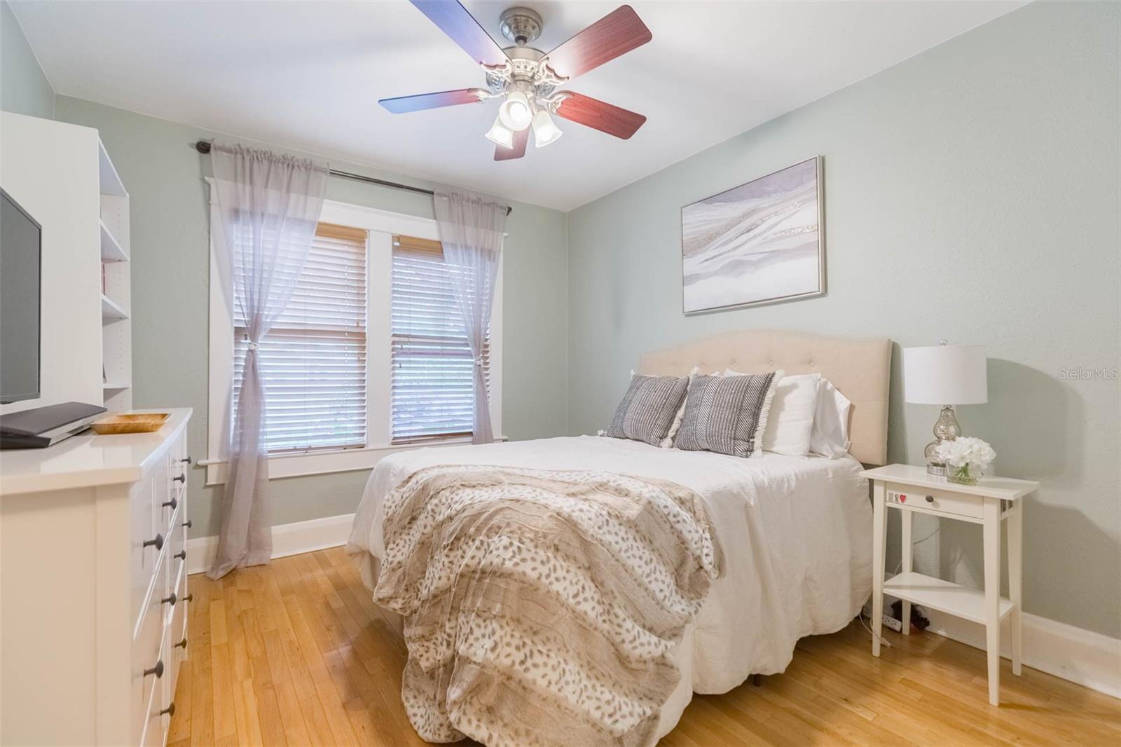 HAMPTON TERRACE - Residential