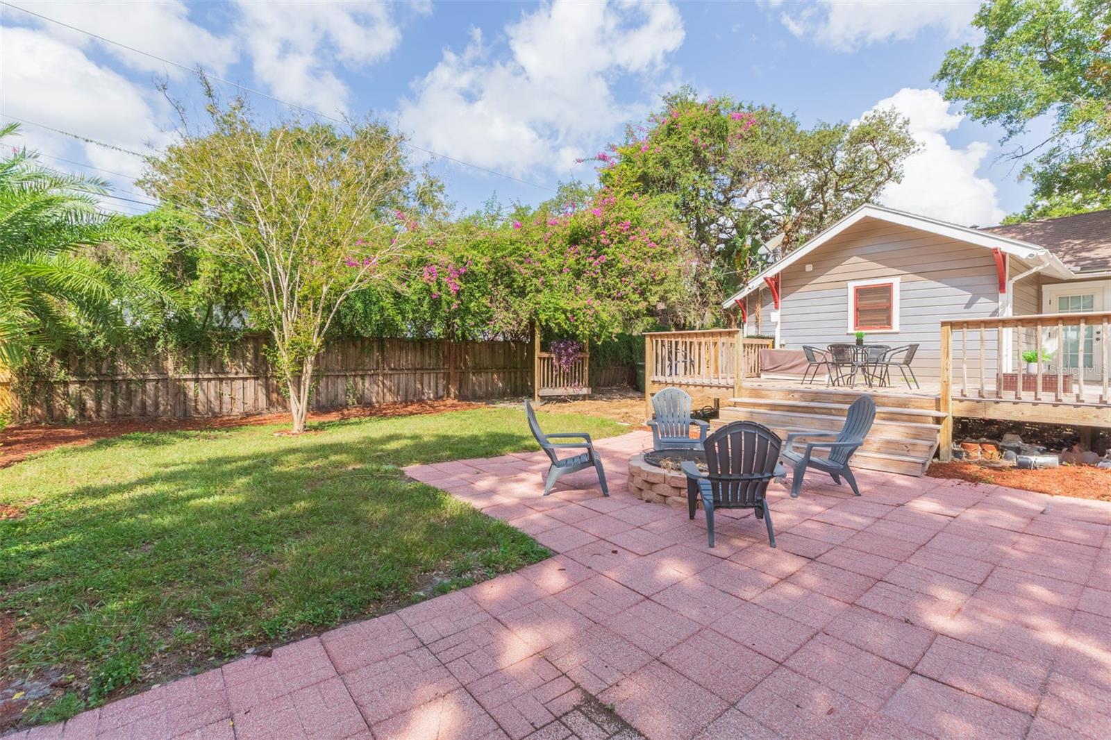 HAMPTON TERRACE - Residential