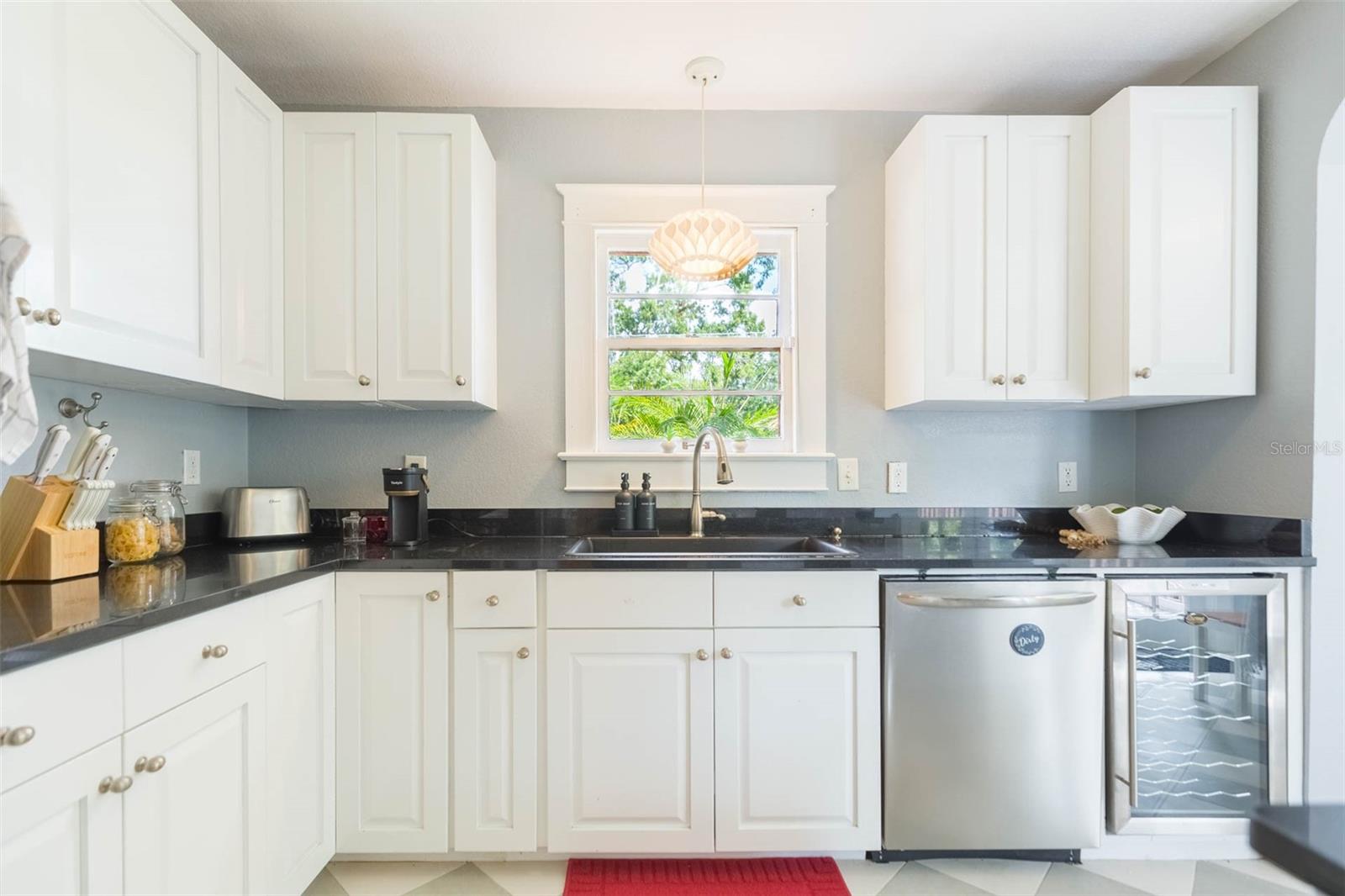 HAMPTON TERRACE - Residential