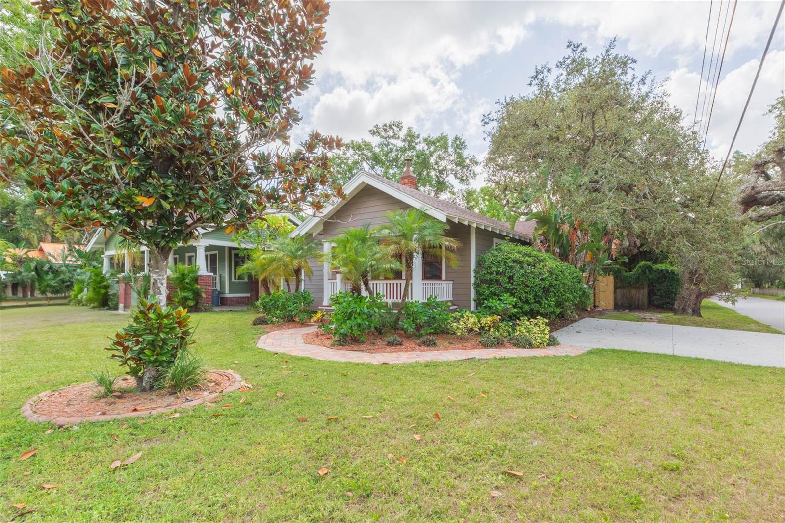 HAMPTON TERRACE - Residential