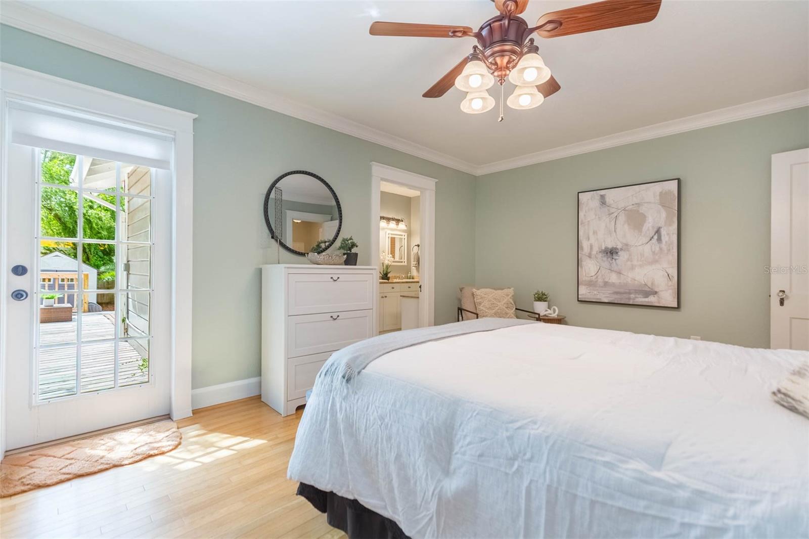 HAMPTON TERRACE - Residential