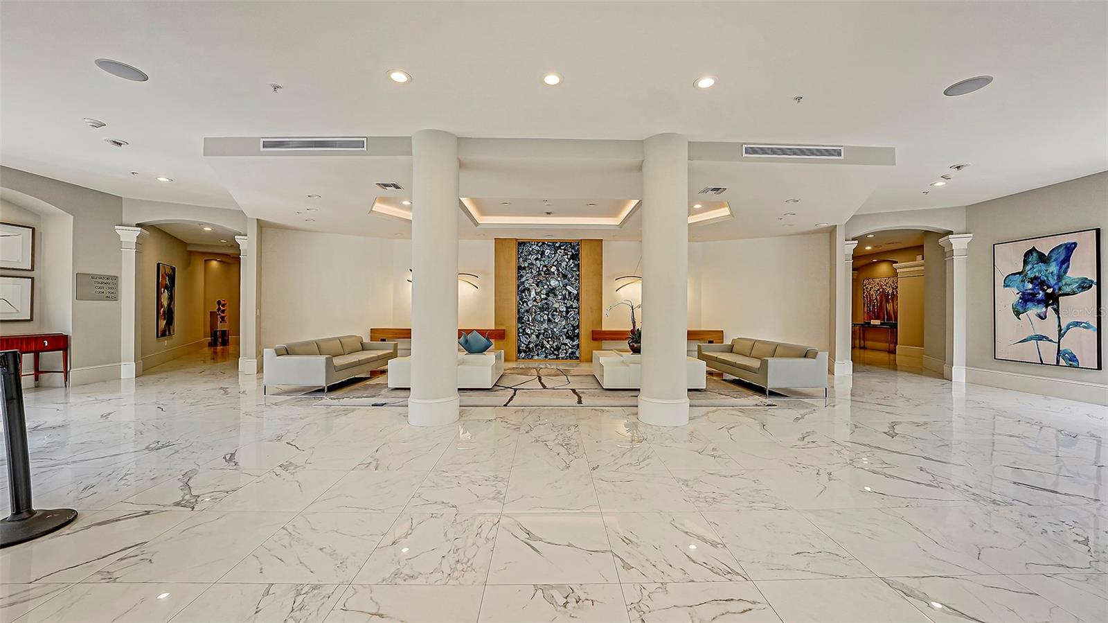 L AMBIANCE 1 - Residential