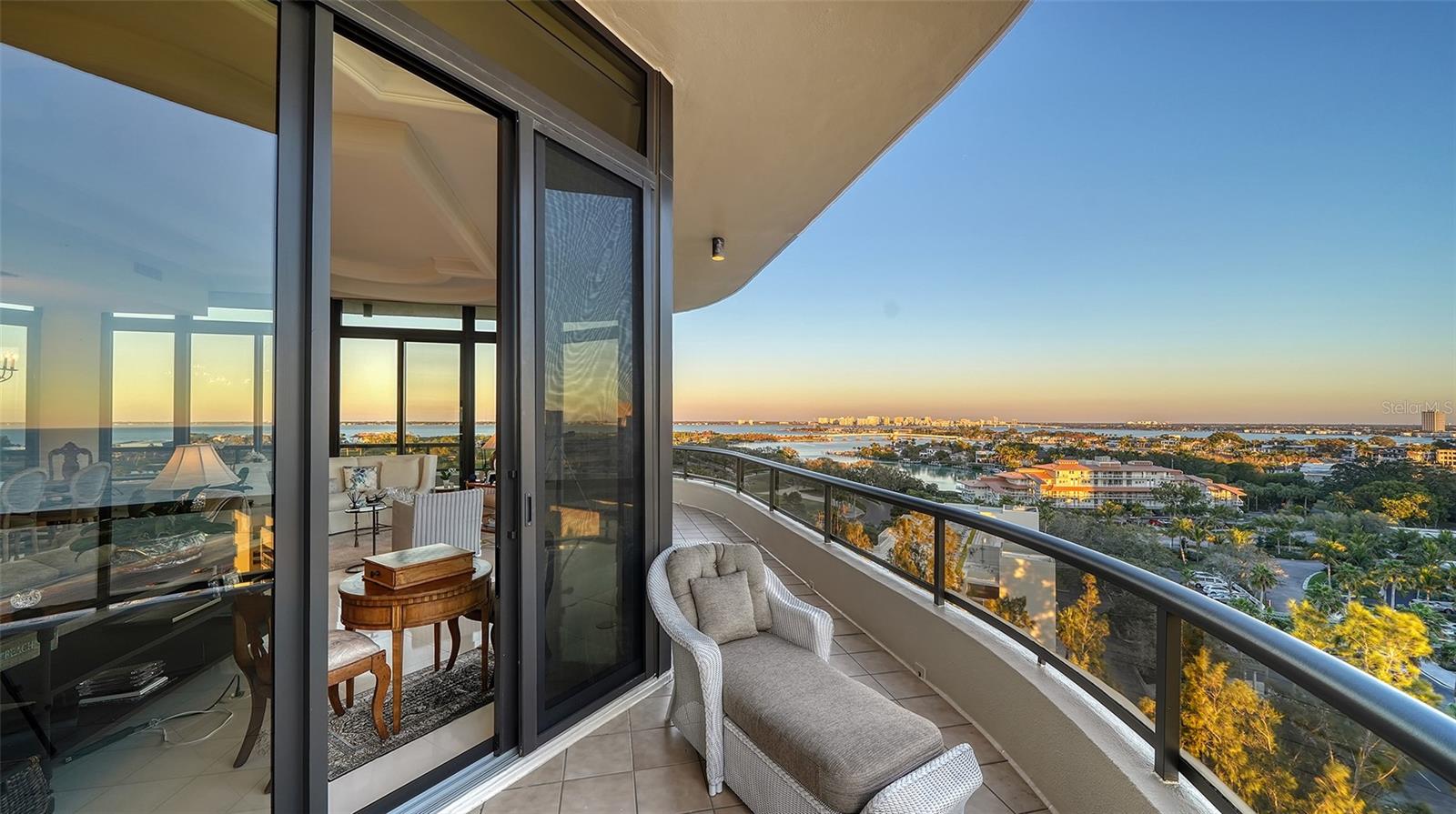 L AMBIANCE 1 - Residential