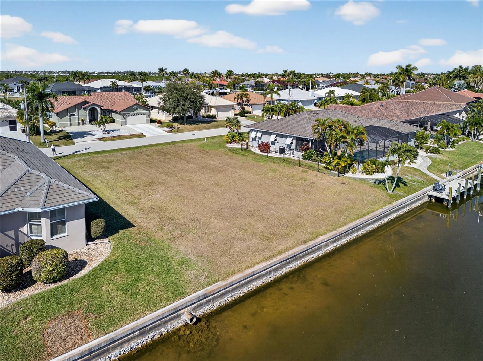 PUNTA GORDA ISLES SEC 15 - Land