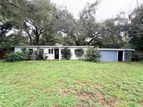 Photo of 2003 E Clinton Street, Tampa, FL 33610 (MLS # W7889846)