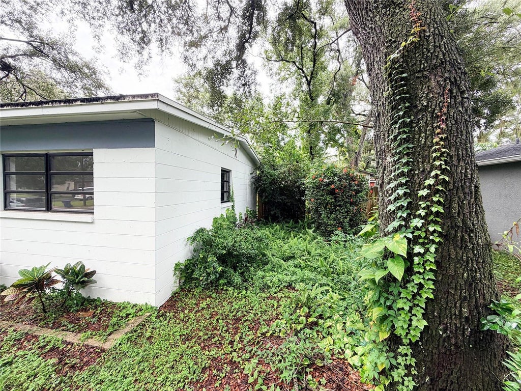 Photo of 2003 E Clinton Street, Tampa, FL 33610 (MLS # W7889846)