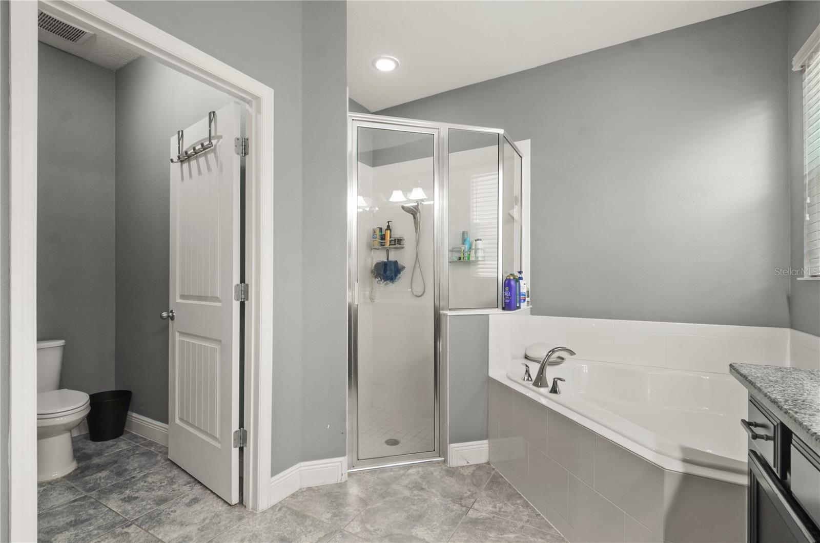 NOVA GROVE - Residential