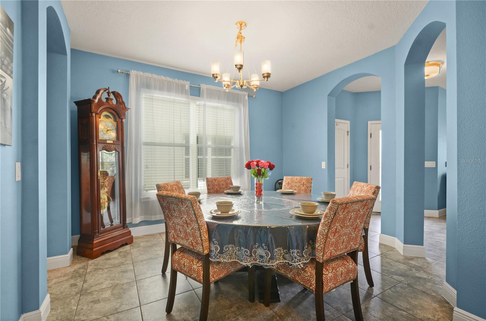 NOVA GROVE - Residential