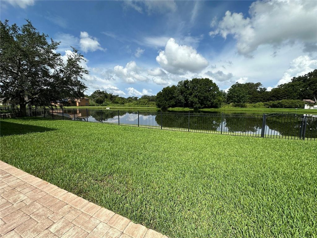 Photo of 1008 Arista Boulevard, Valrico, FL 33594 (MLS # TB8397229)