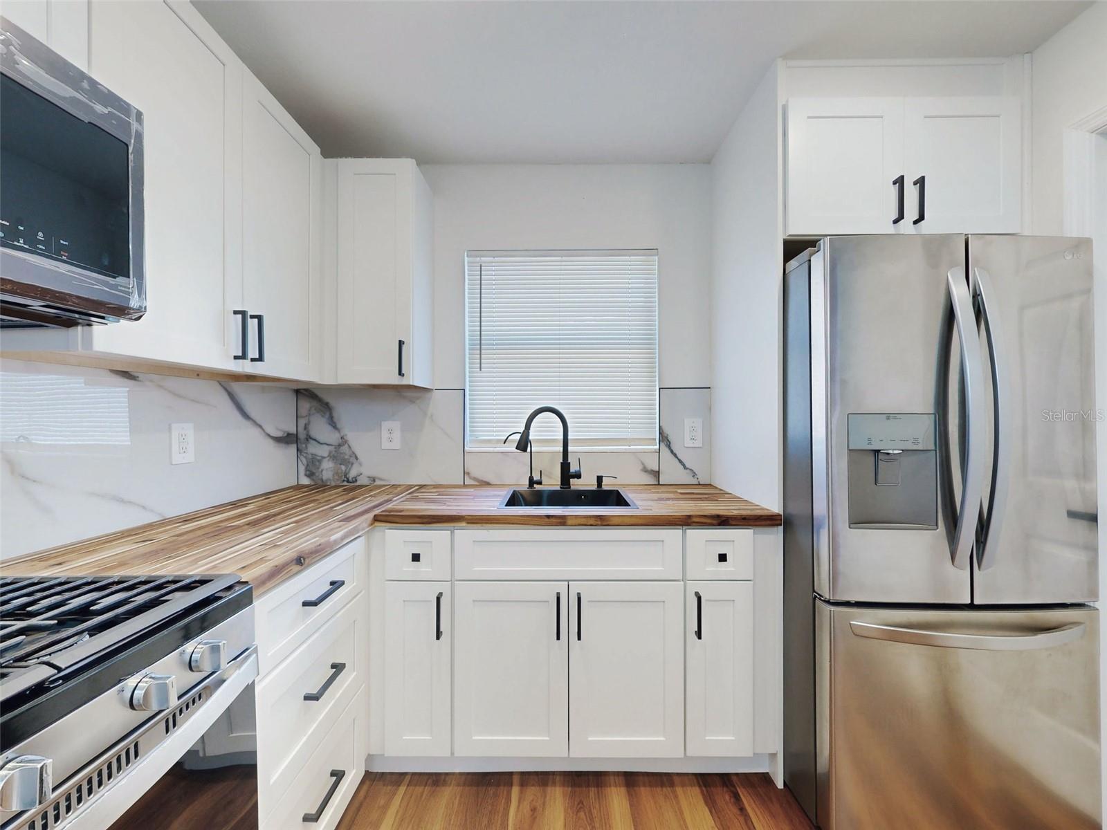 SAMS IN LEWIS HOMESTEAD - Residential