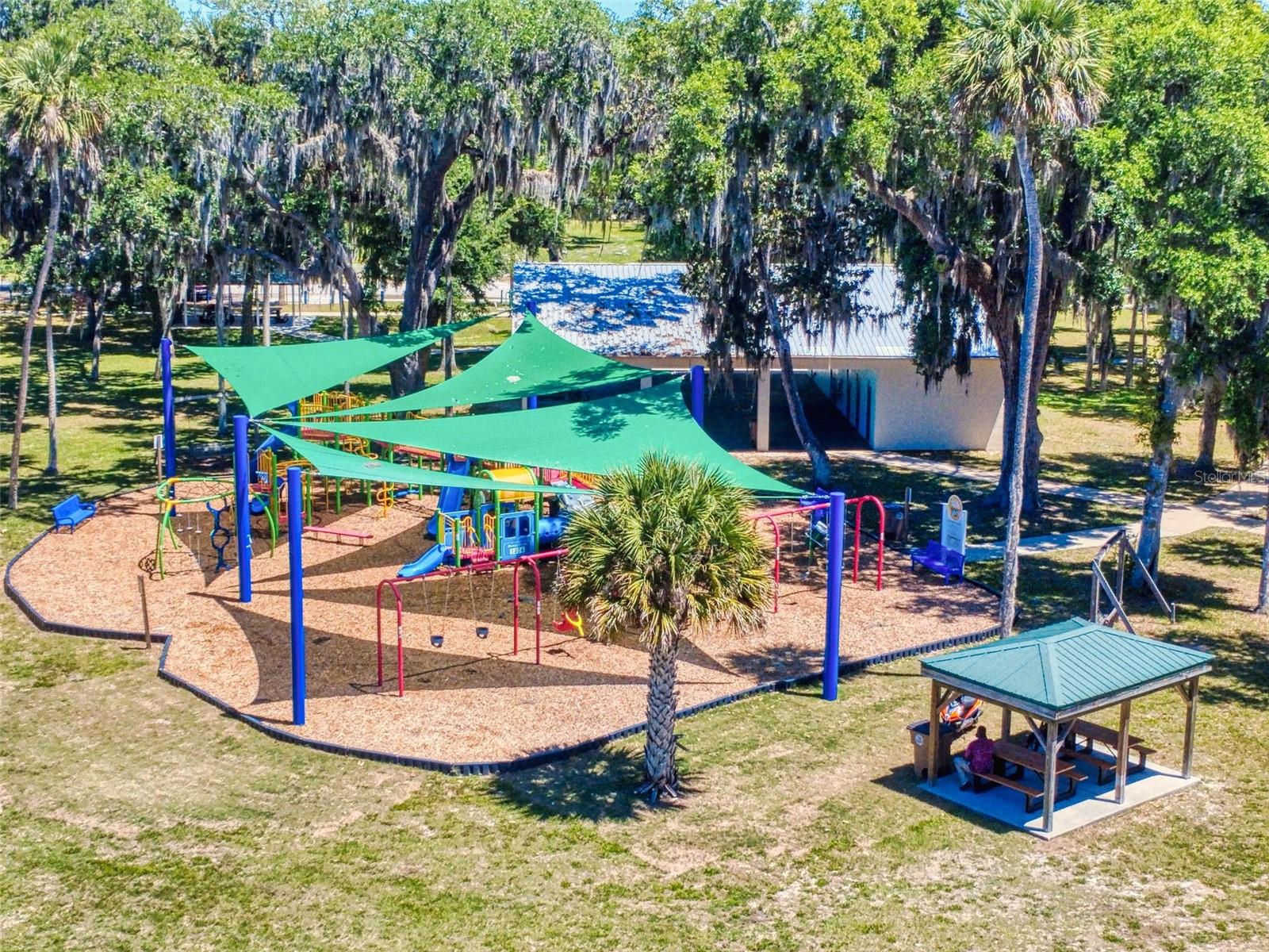 SAMS IN LEWIS HOMESTEAD - Residential