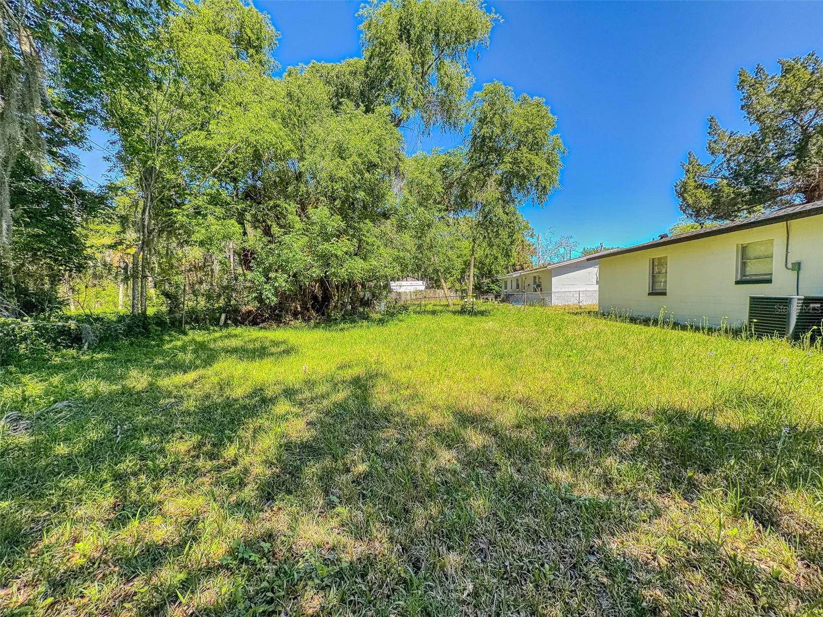 SAMS IN LEWIS HOMESTEAD - Residential