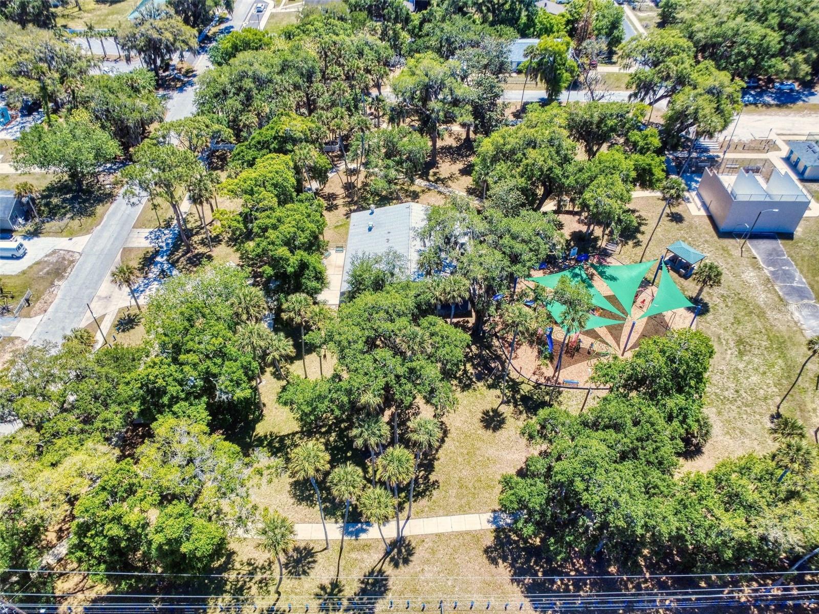 SAMS IN LEWIS HOMESTEAD - Residential