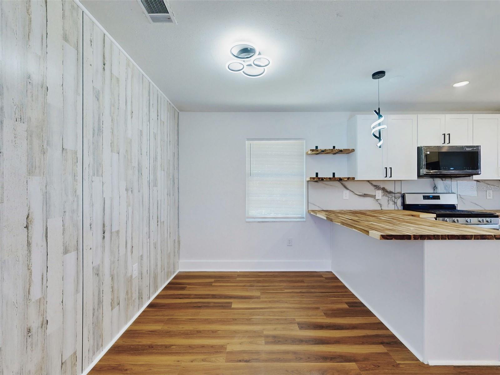 SAMS IN LEWIS HOMESTEAD - Residential