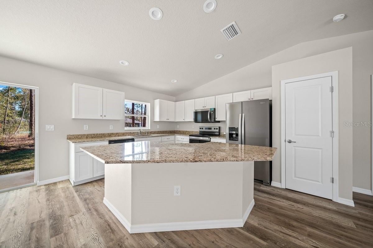 CITRUS SPGS UNIT 19 - Residential