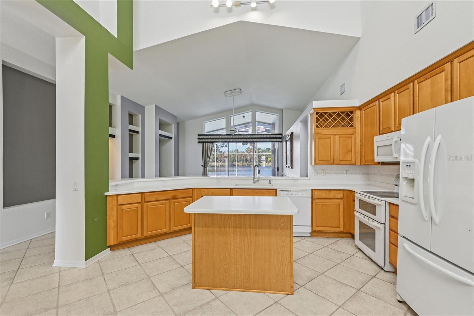 ARBOR LAKES PH 3B - Residential