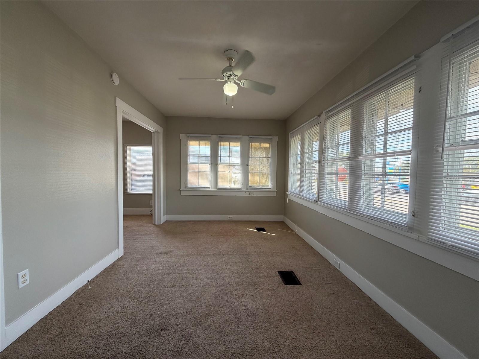 EUSTIS REAUME PARK - Residential Lease