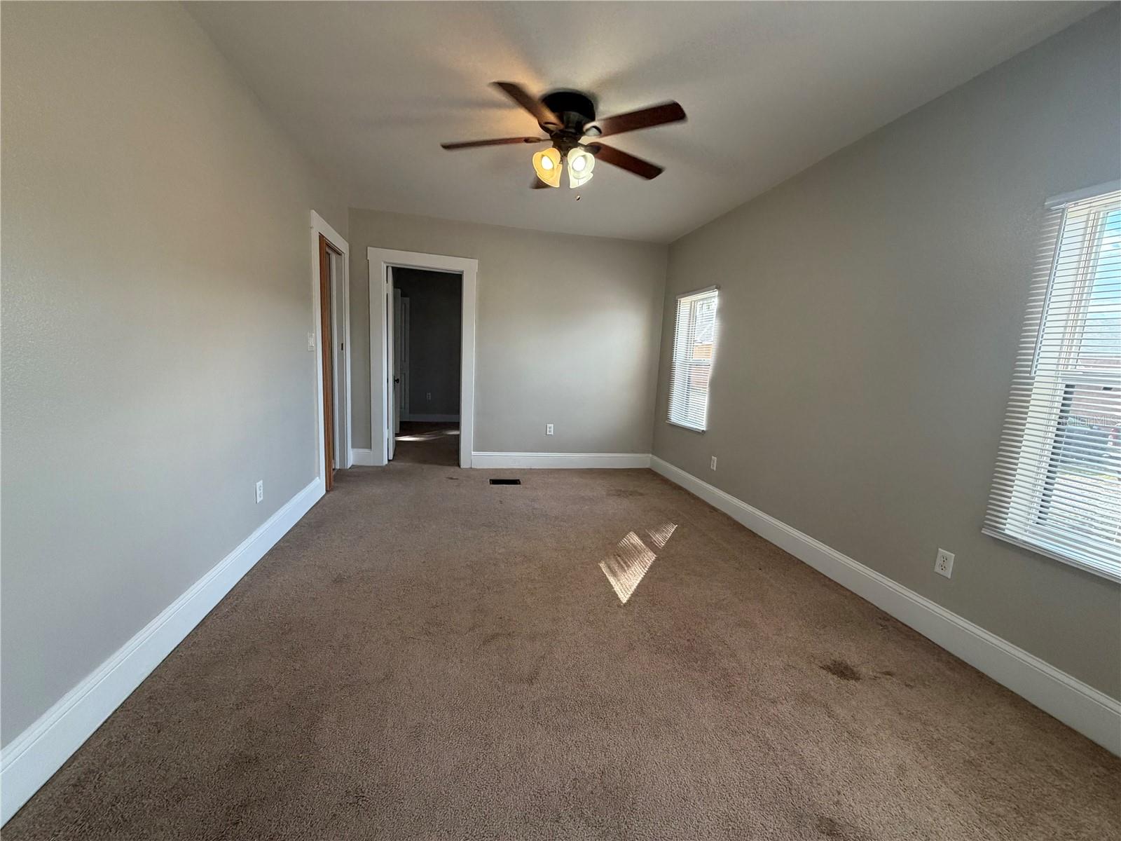 EUSTIS REAUME PARK - Residential Lease