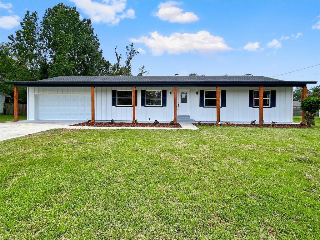 Photo of 1832 NE 6th Street, Ocala, FL 34470 (MLS # OM711996)