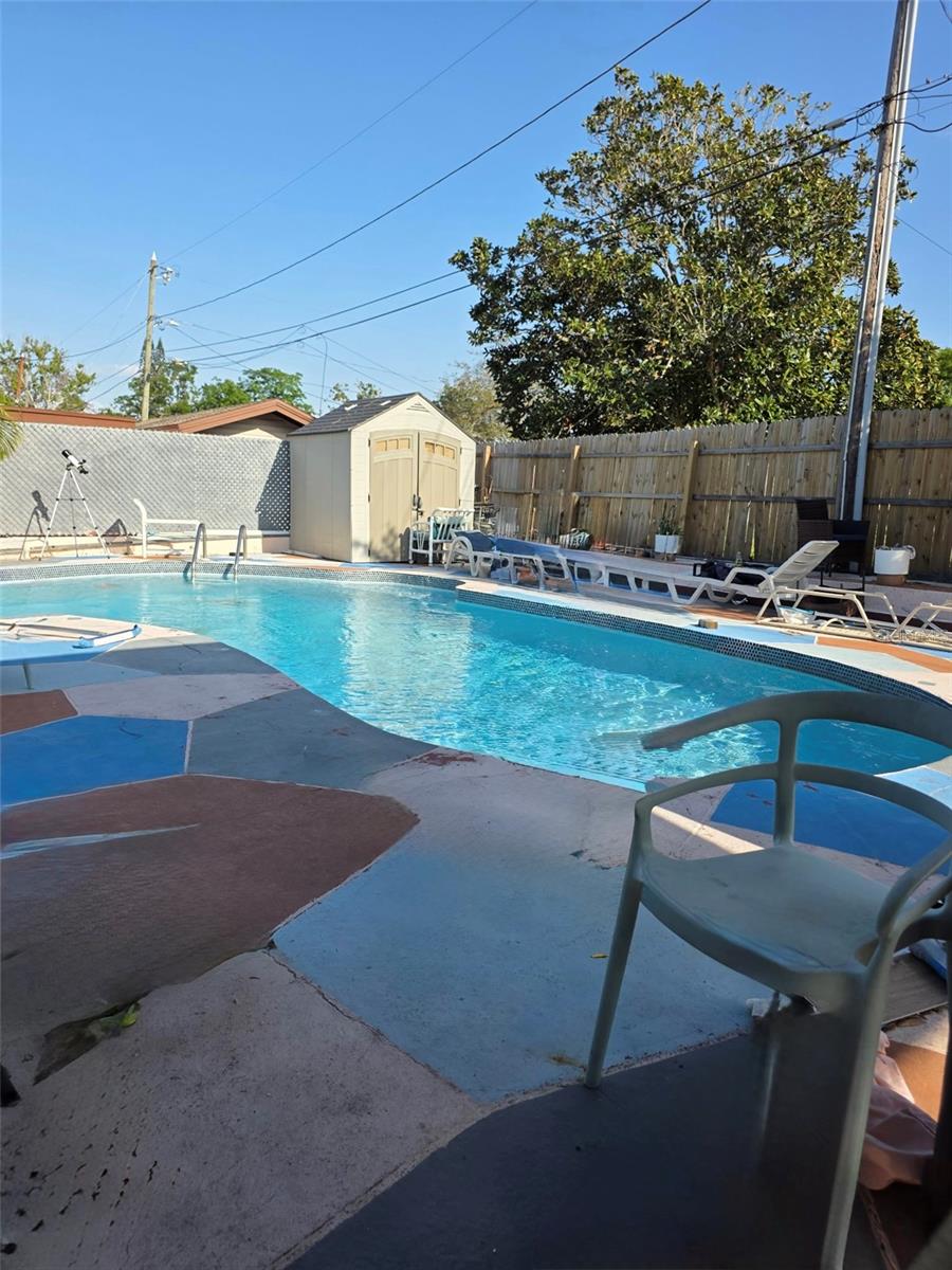 1329 TUSCOLA STREET