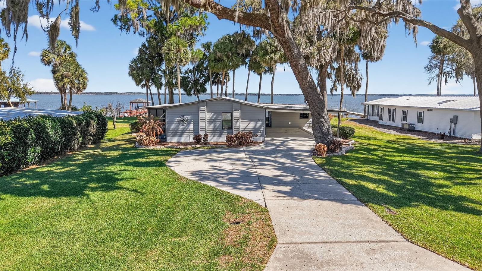 KINGS PENINSULA - Residential