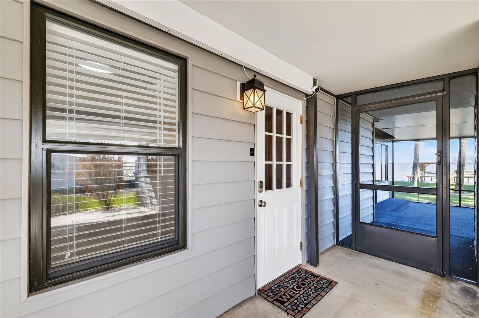 KINGS PENINSULA - Residential