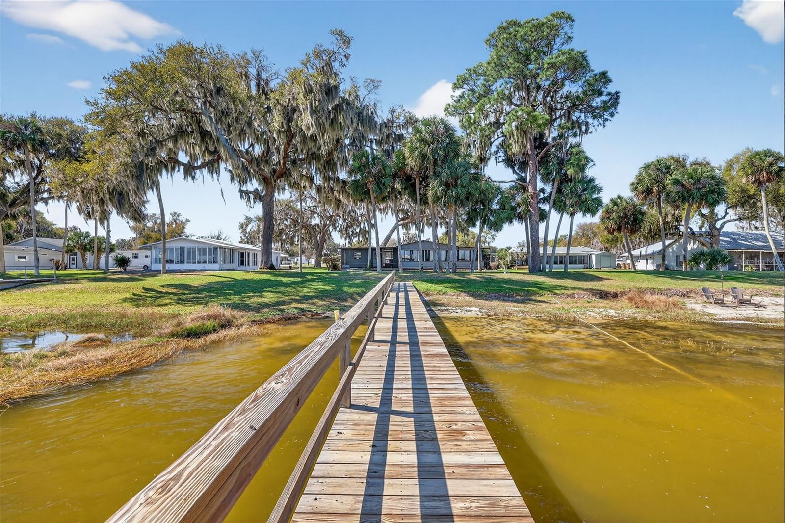 KINGS PENINSULA - Residential