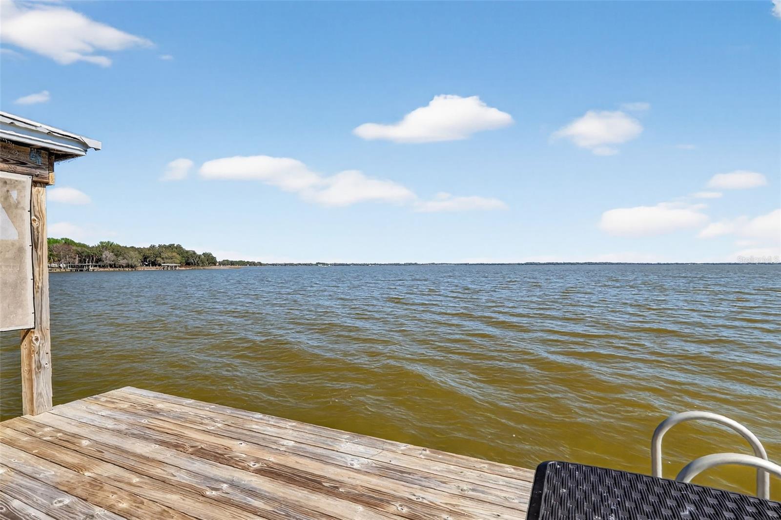 KINGS PENINSULA - Residential