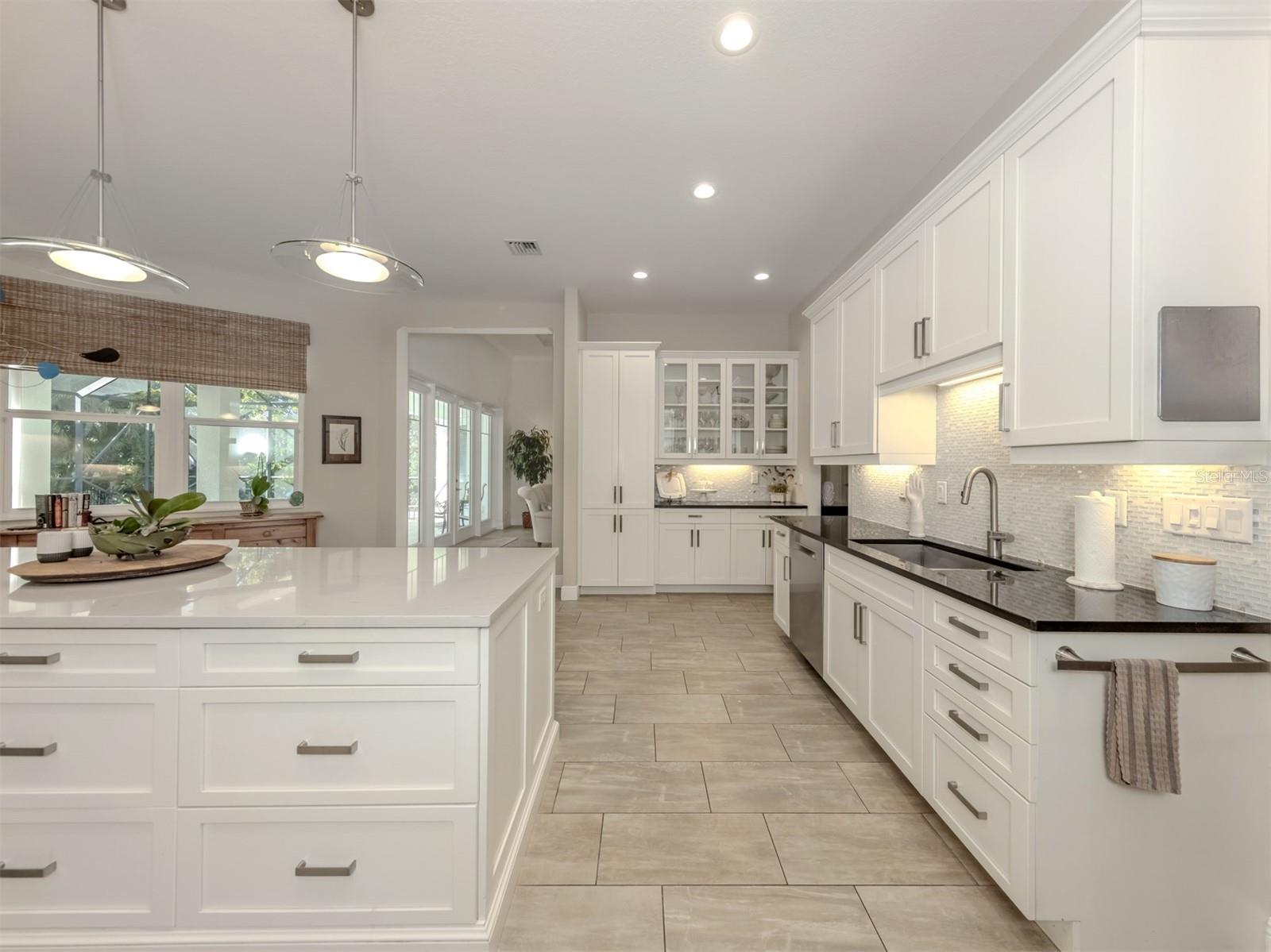 VENEZIA PARK SEC OF VENICE - Residential