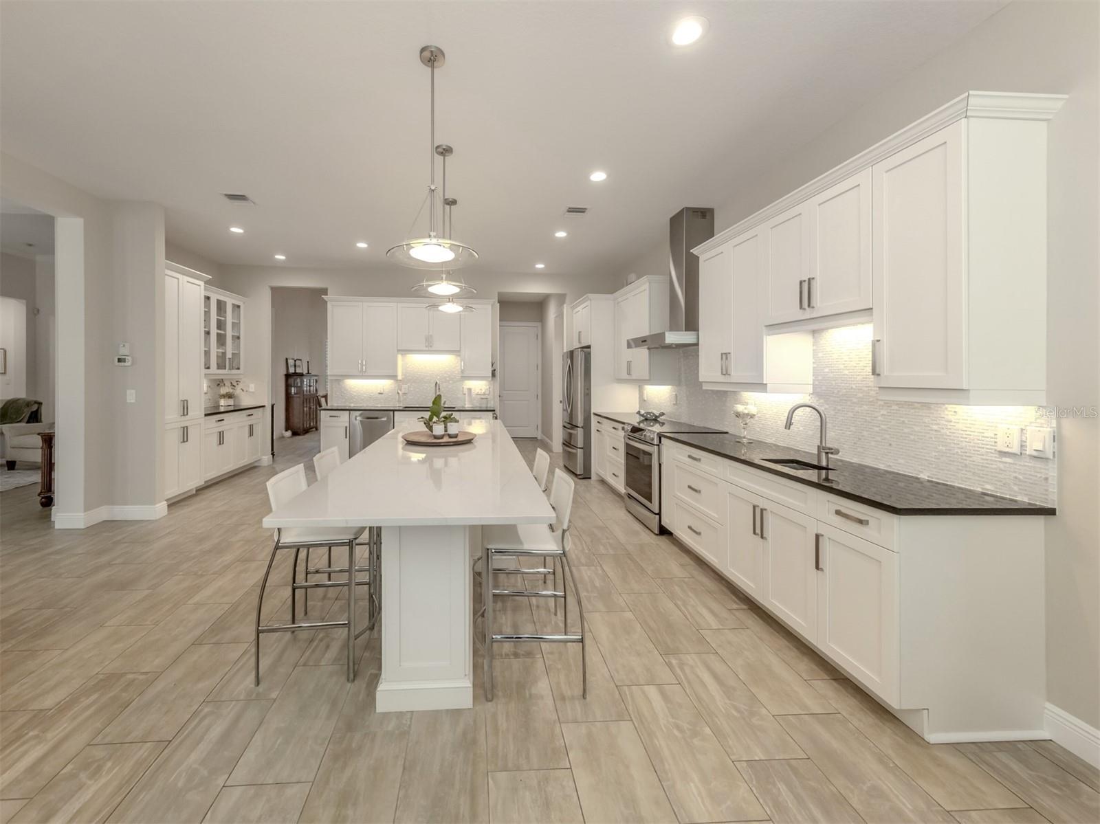 VENEZIA PARK SEC OF VENICE - Residential