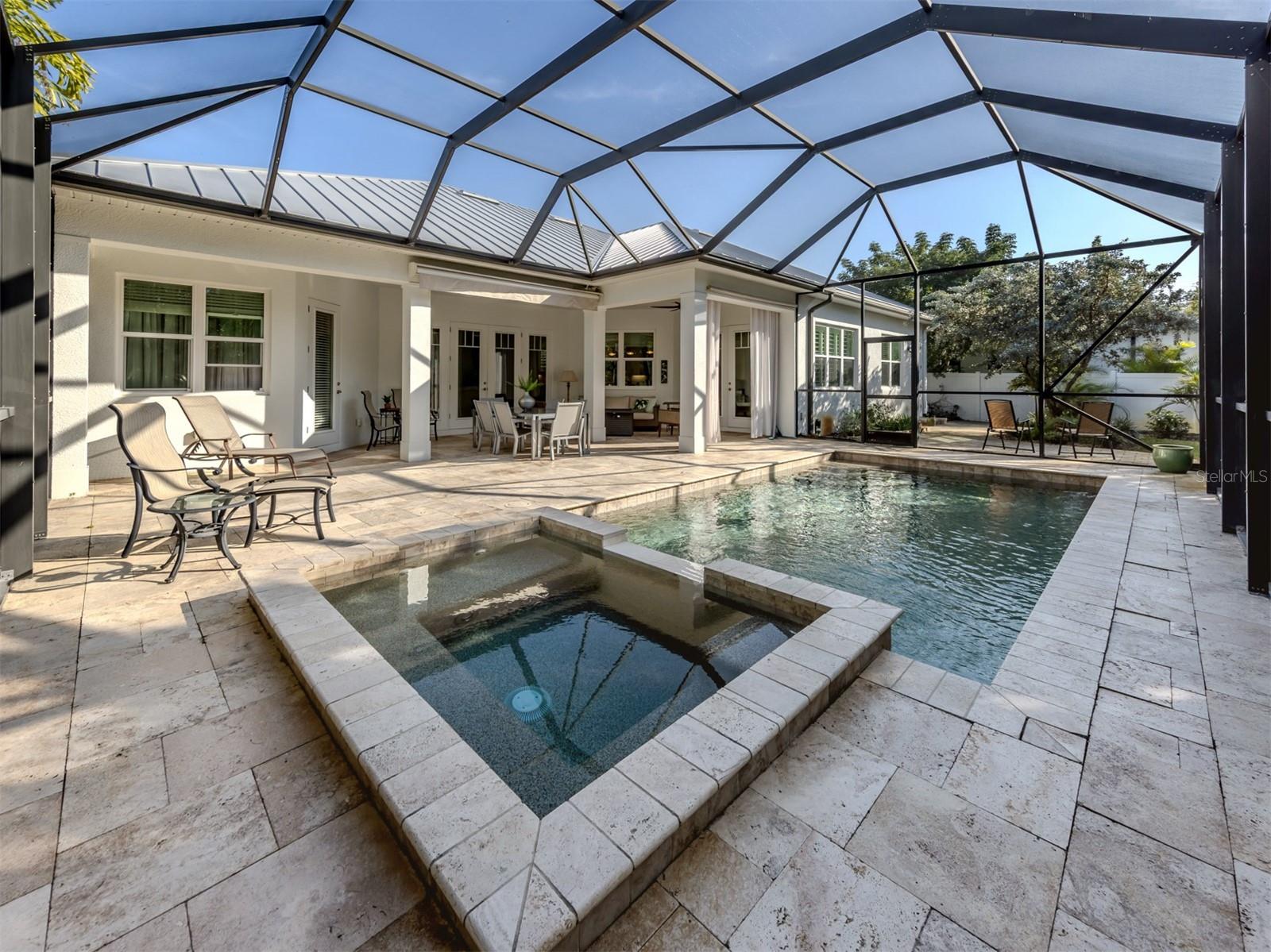 VENEZIA PARK SEC OF VENICE - Residential