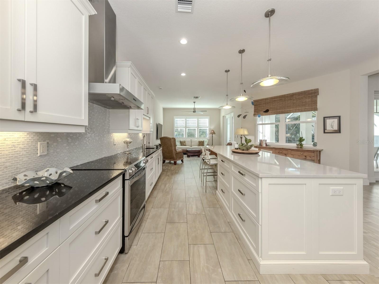 VENEZIA PARK SEC OF VENICE - Residential