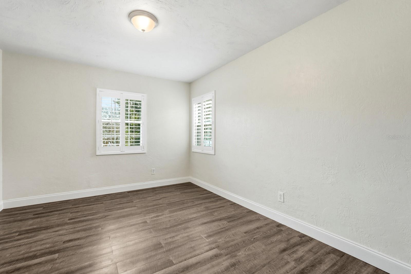 OCEAN GRVS - Residential