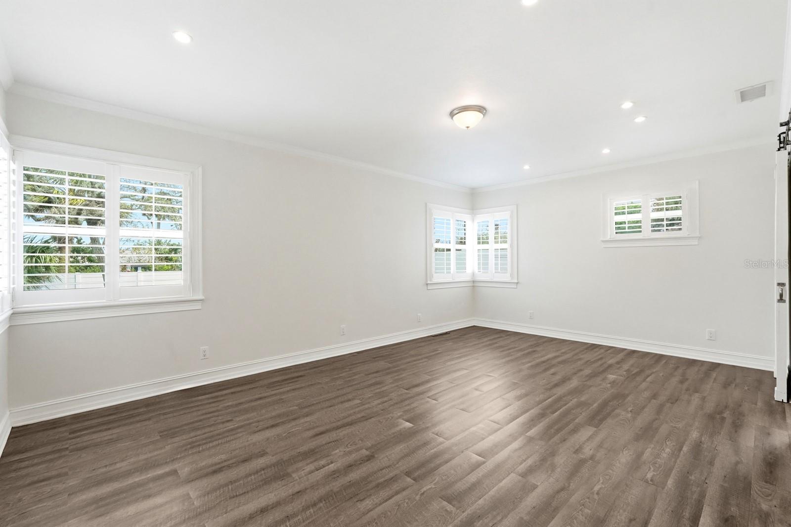 OCEAN GRVS - Residential