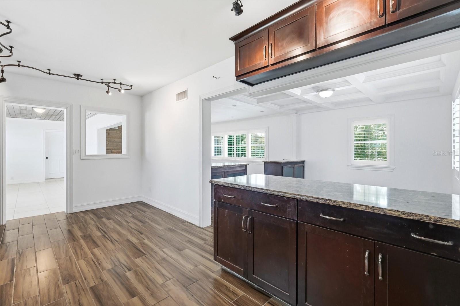 OCEAN GRVS - Residential