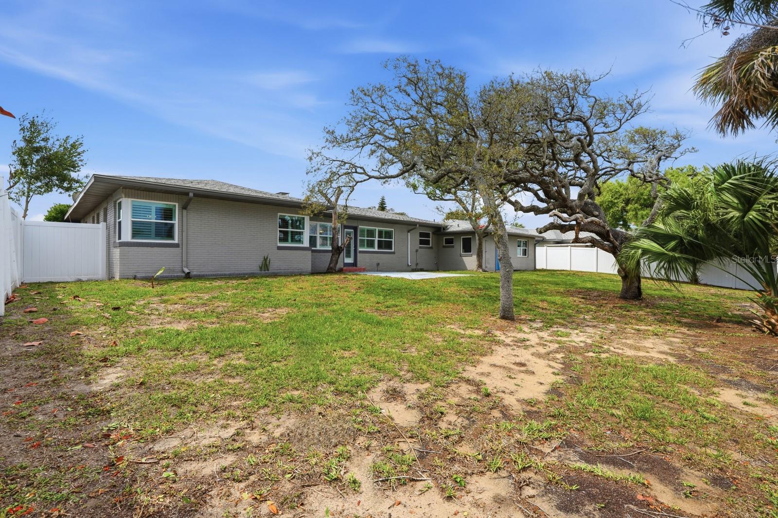 OCEAN GRVS - Residential