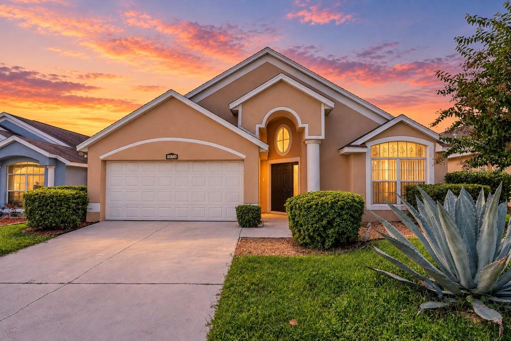 Photo of 15746 Autumn Glen Avenue, Clermont, FL 34714 (MLS # O6445129)